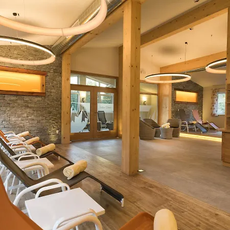 Sportwelt Hotell 3*